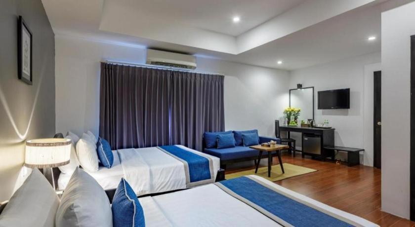 The Cyclo Siem Reap Hotel Exterior photo